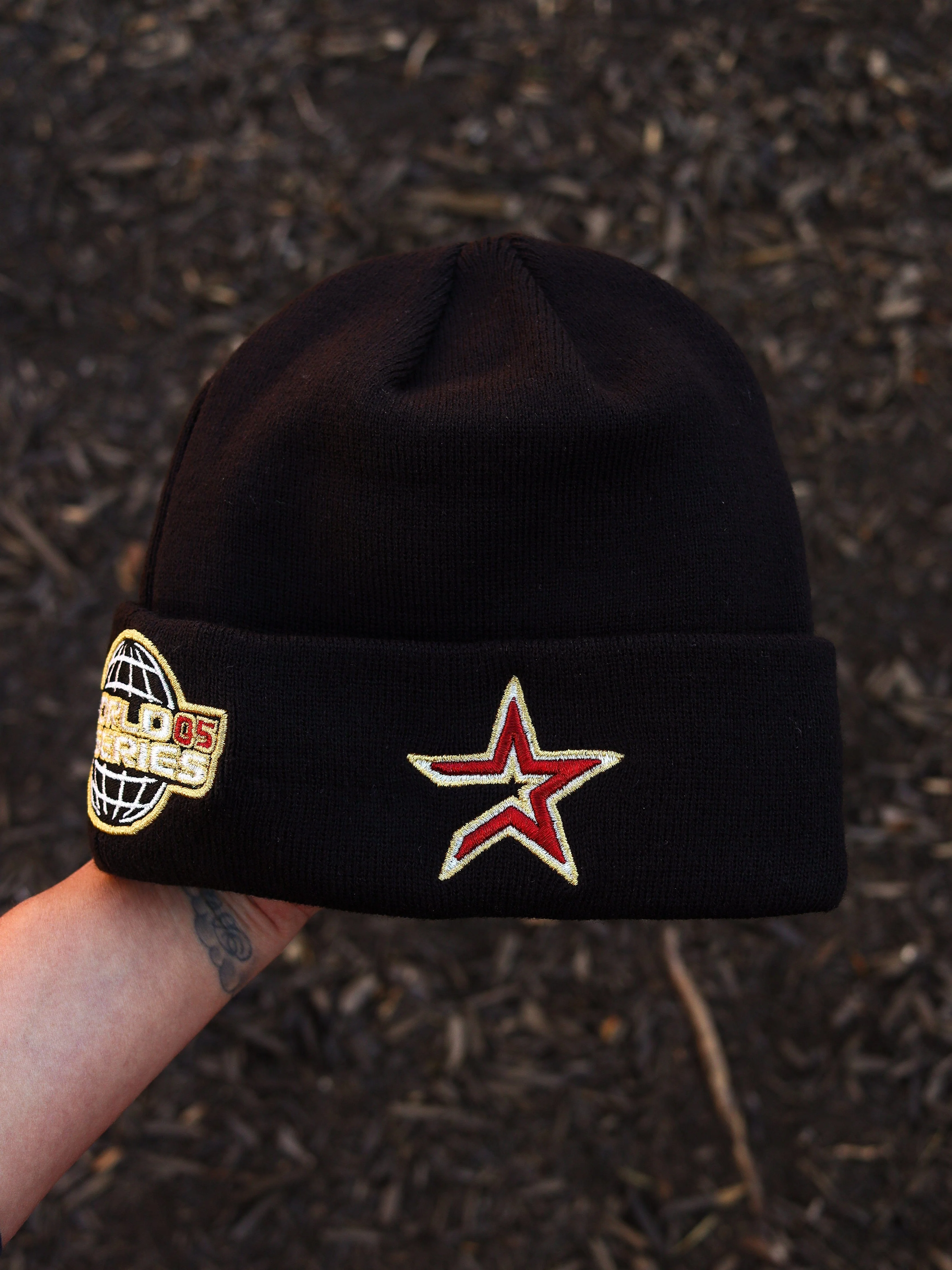 Astros (black beanie) (05WS patch) - Image 4