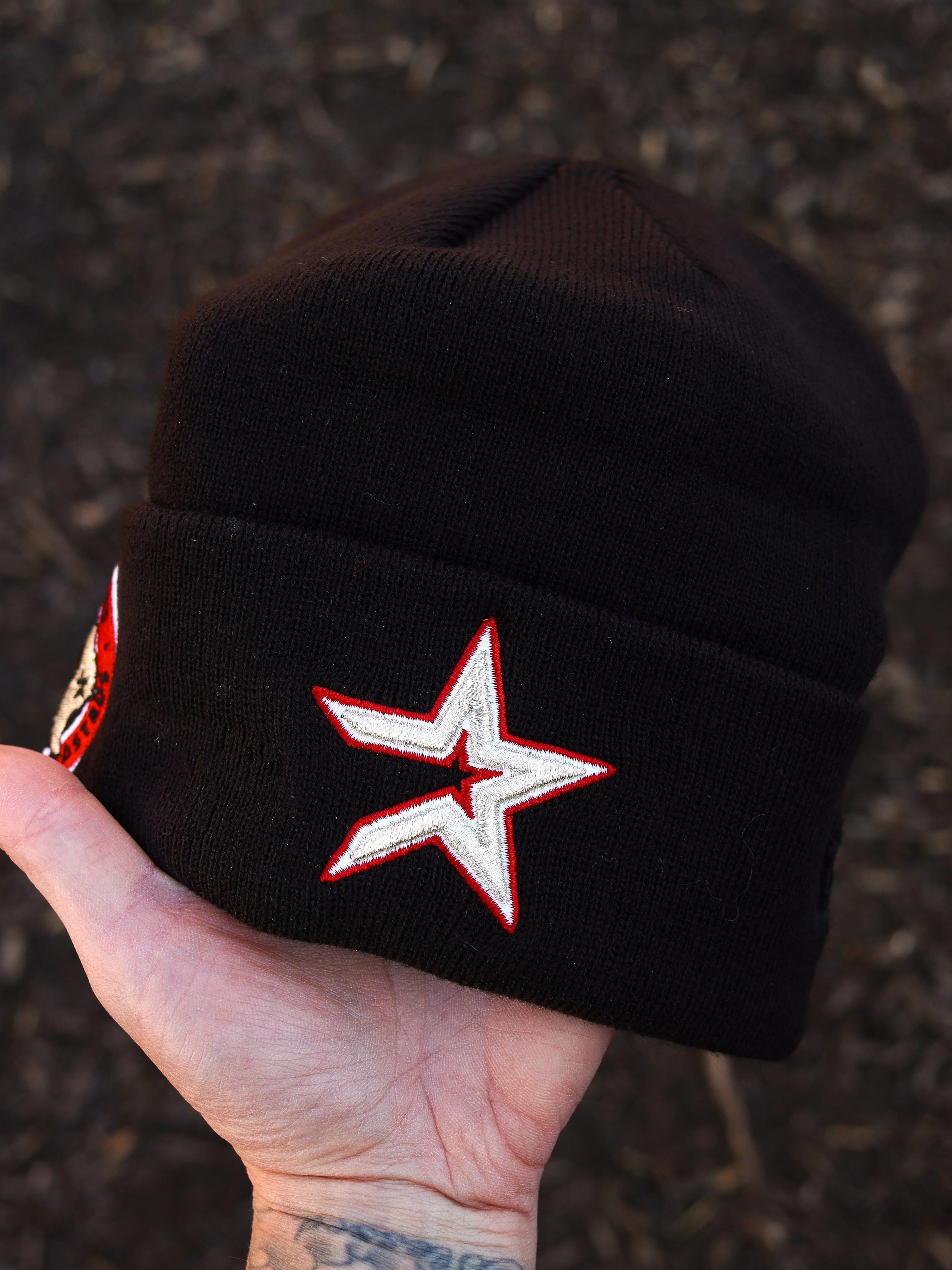Astros (black beanie) (40 year patch) - Image 2