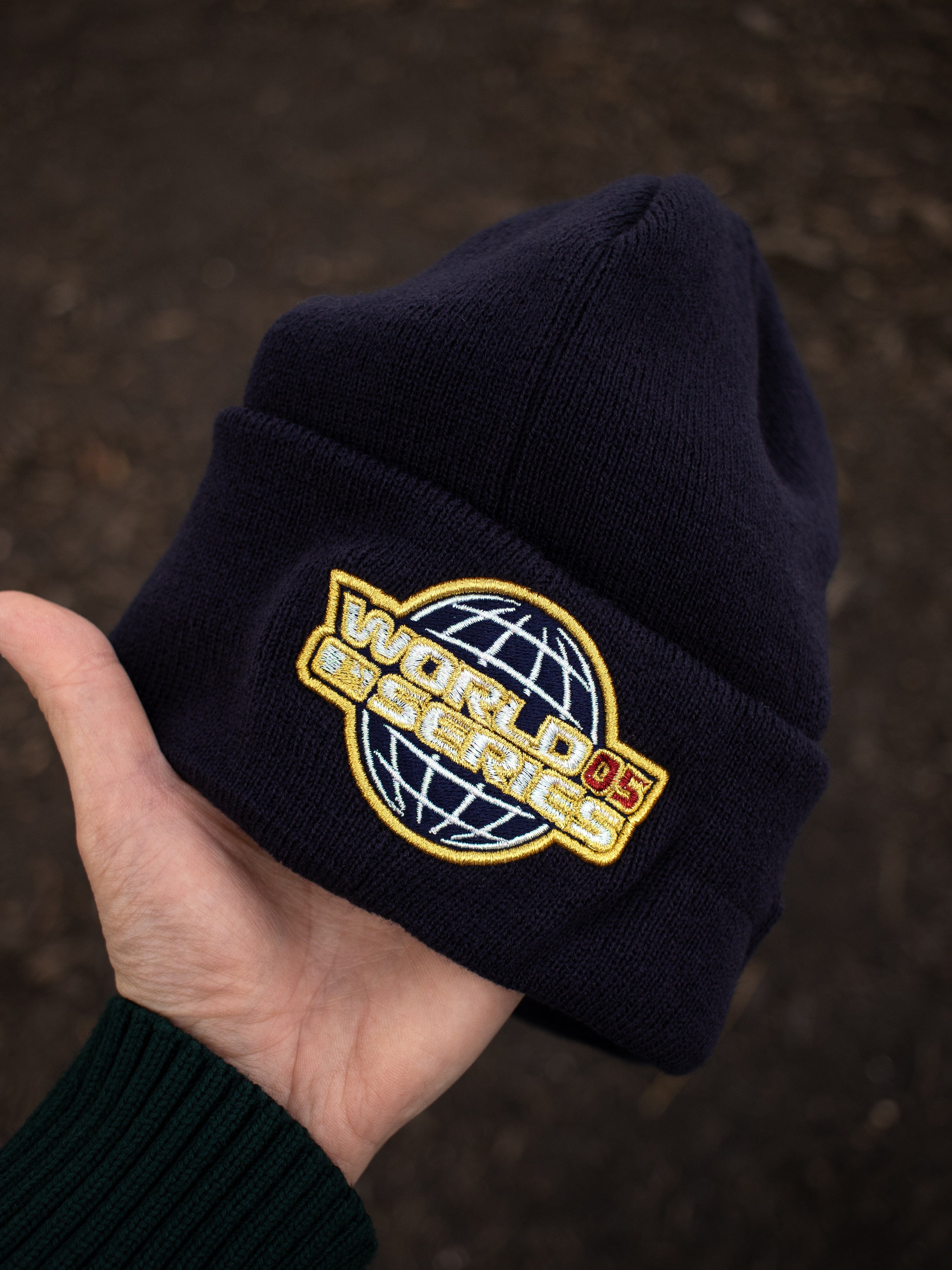 Astros (navy blue beanie) 05 WS patch - Image 3