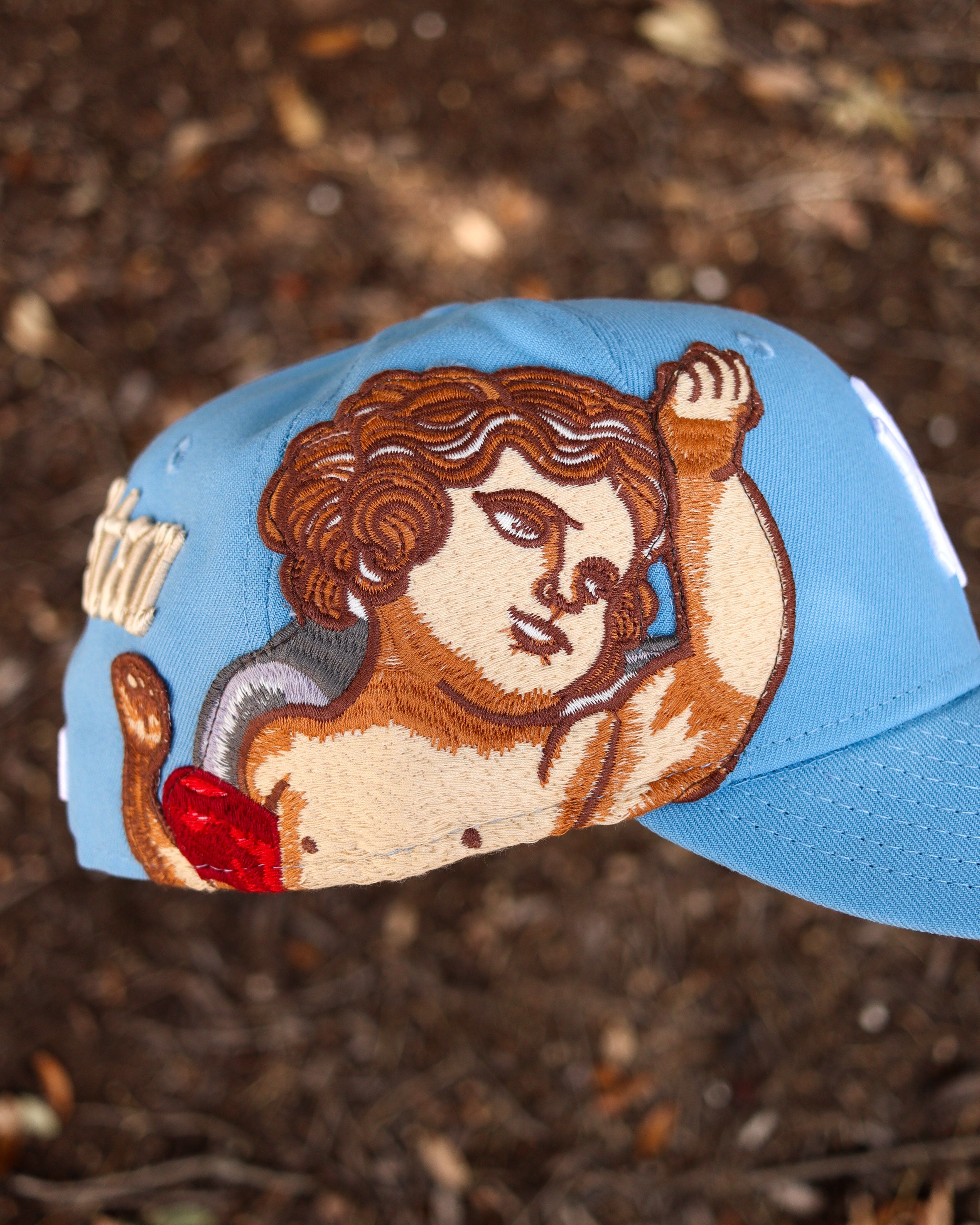 Baby blue Yankees Jon Stan - Image 3