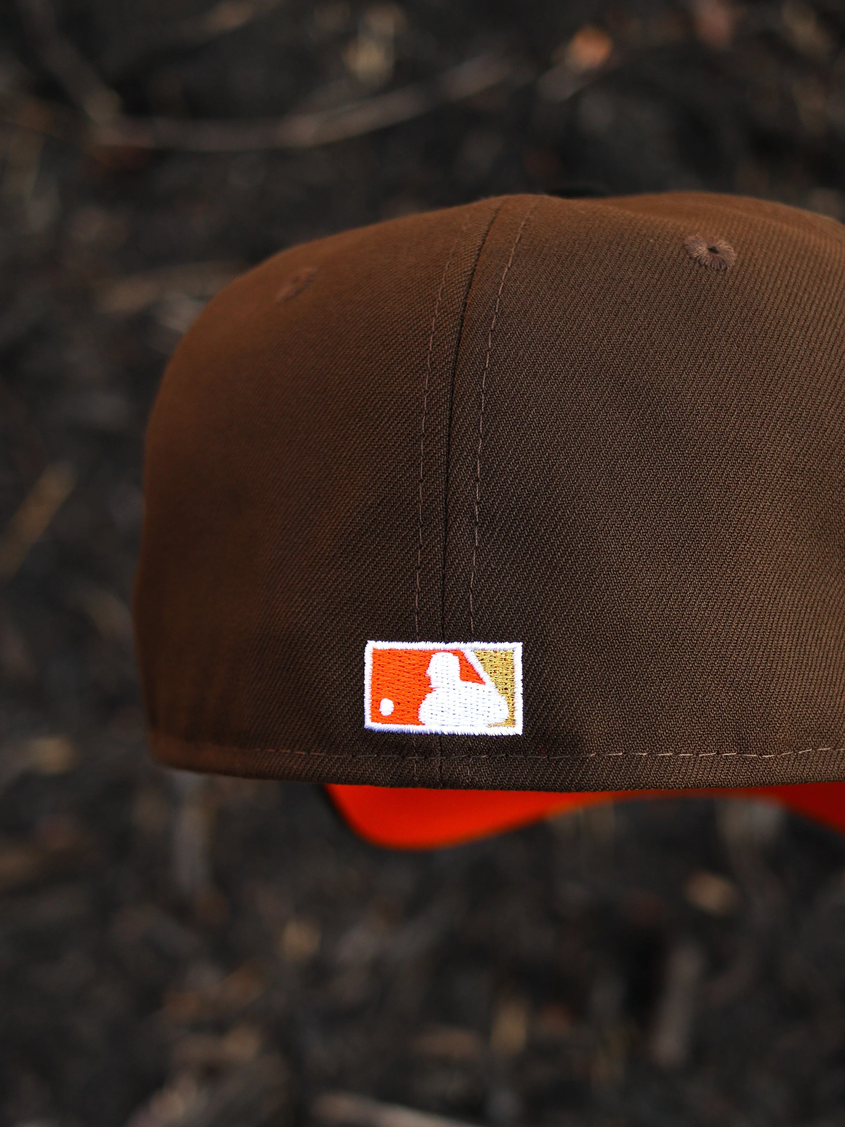 Brown/orange Dodgers - Image 4