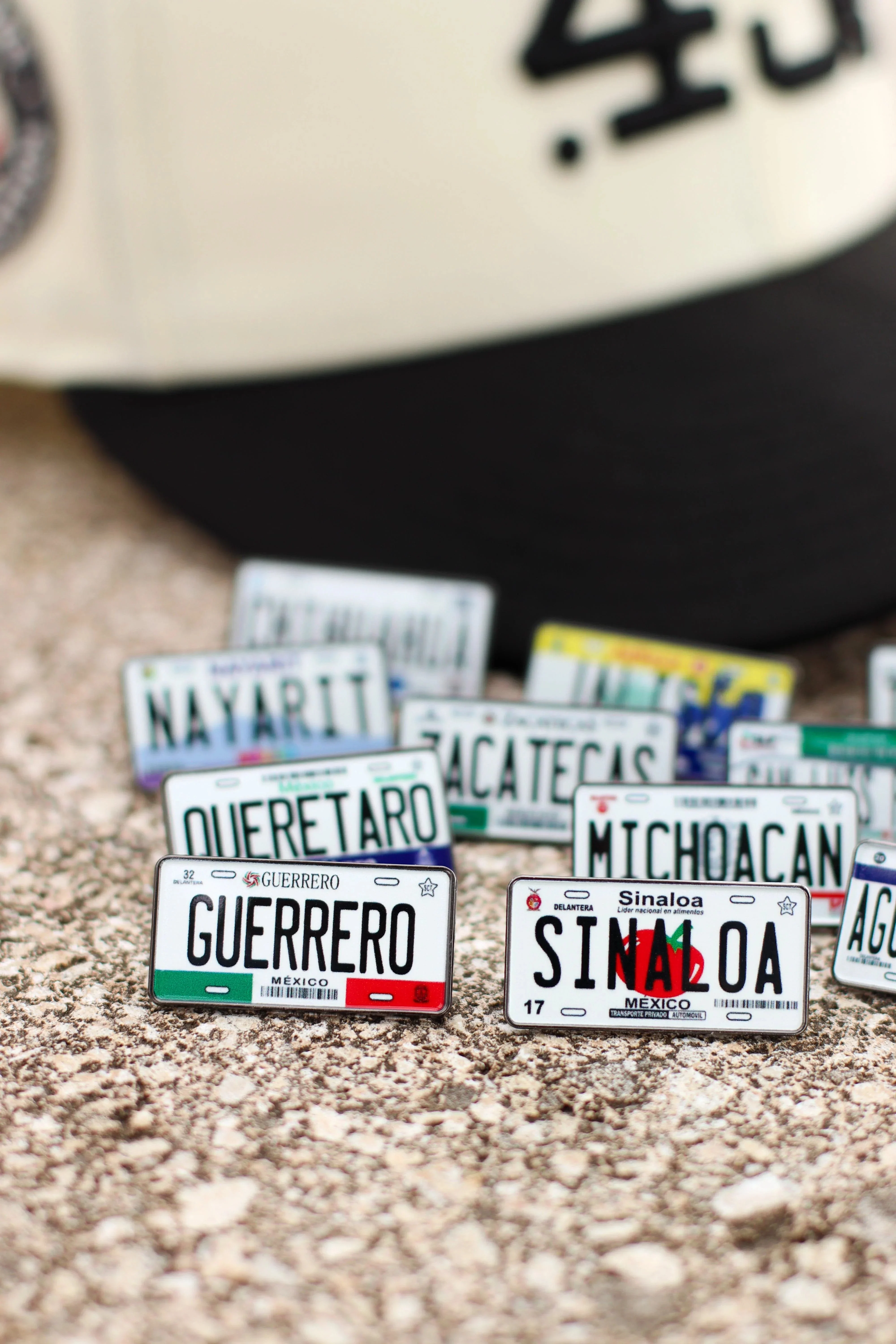 Colored Mexico License Plate Pins - Image 6
