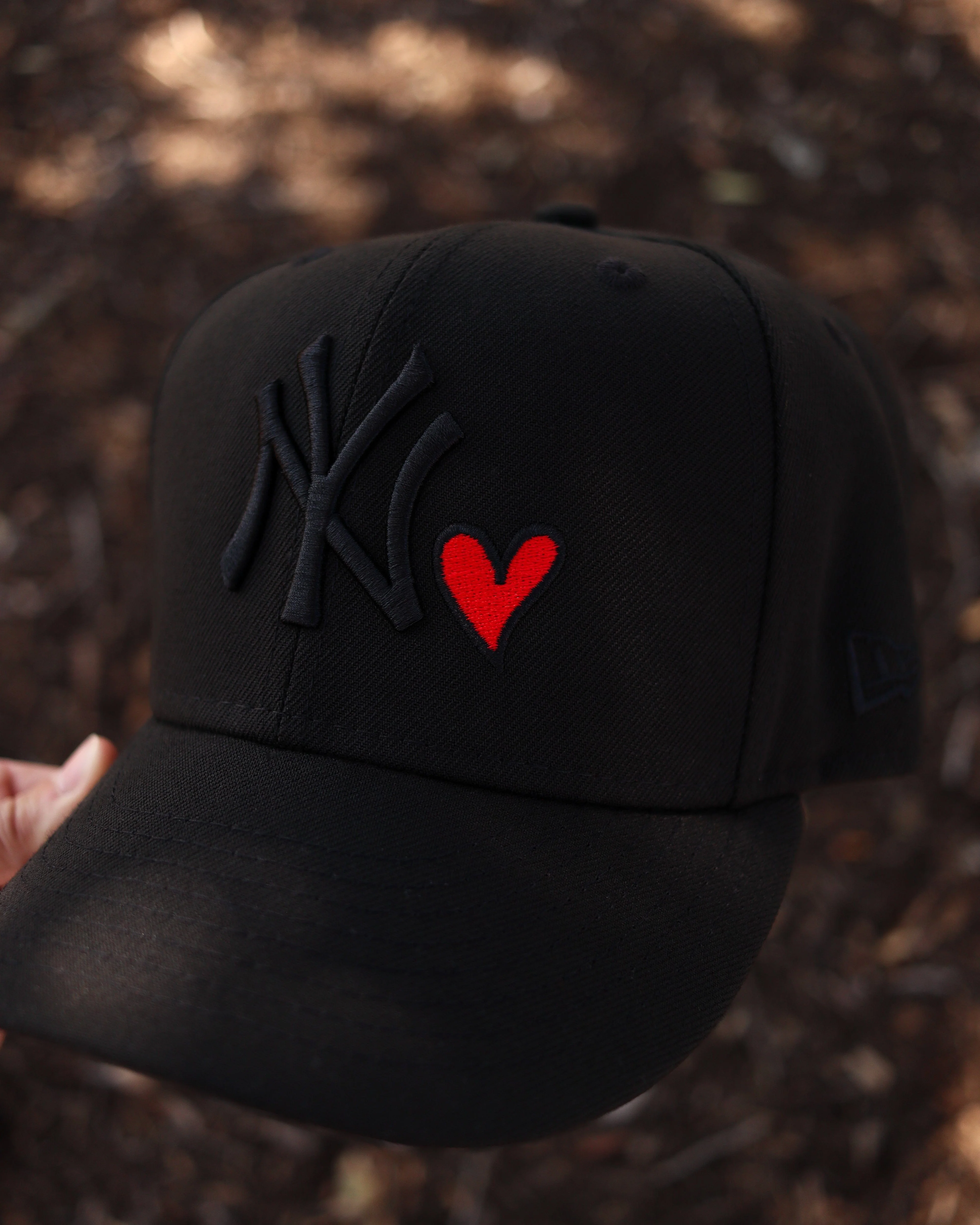 Heart NY Yankees - Image 12