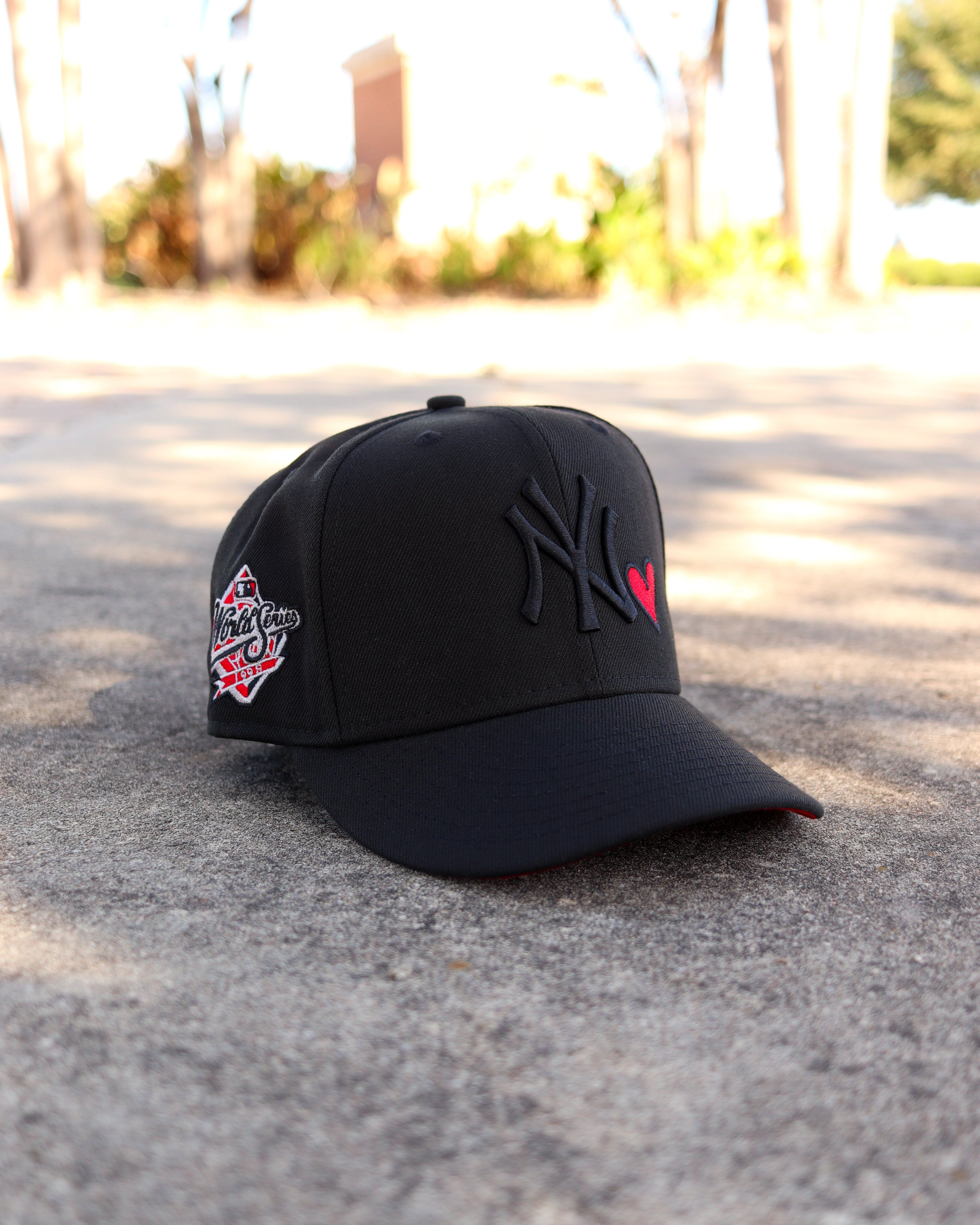 Heart NY Yankees - Image 6