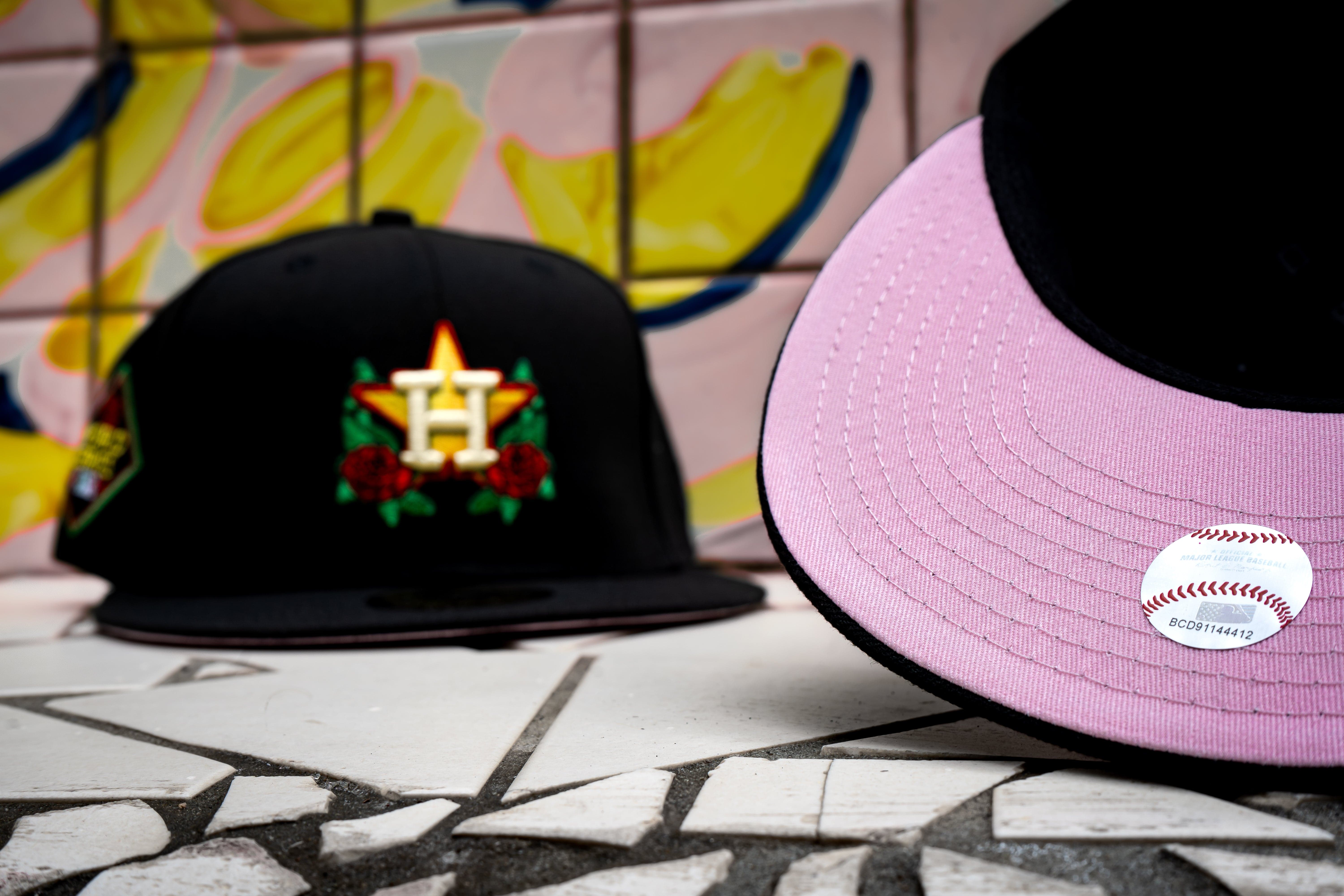 Latin heat Astros(pin not included) - Image 12