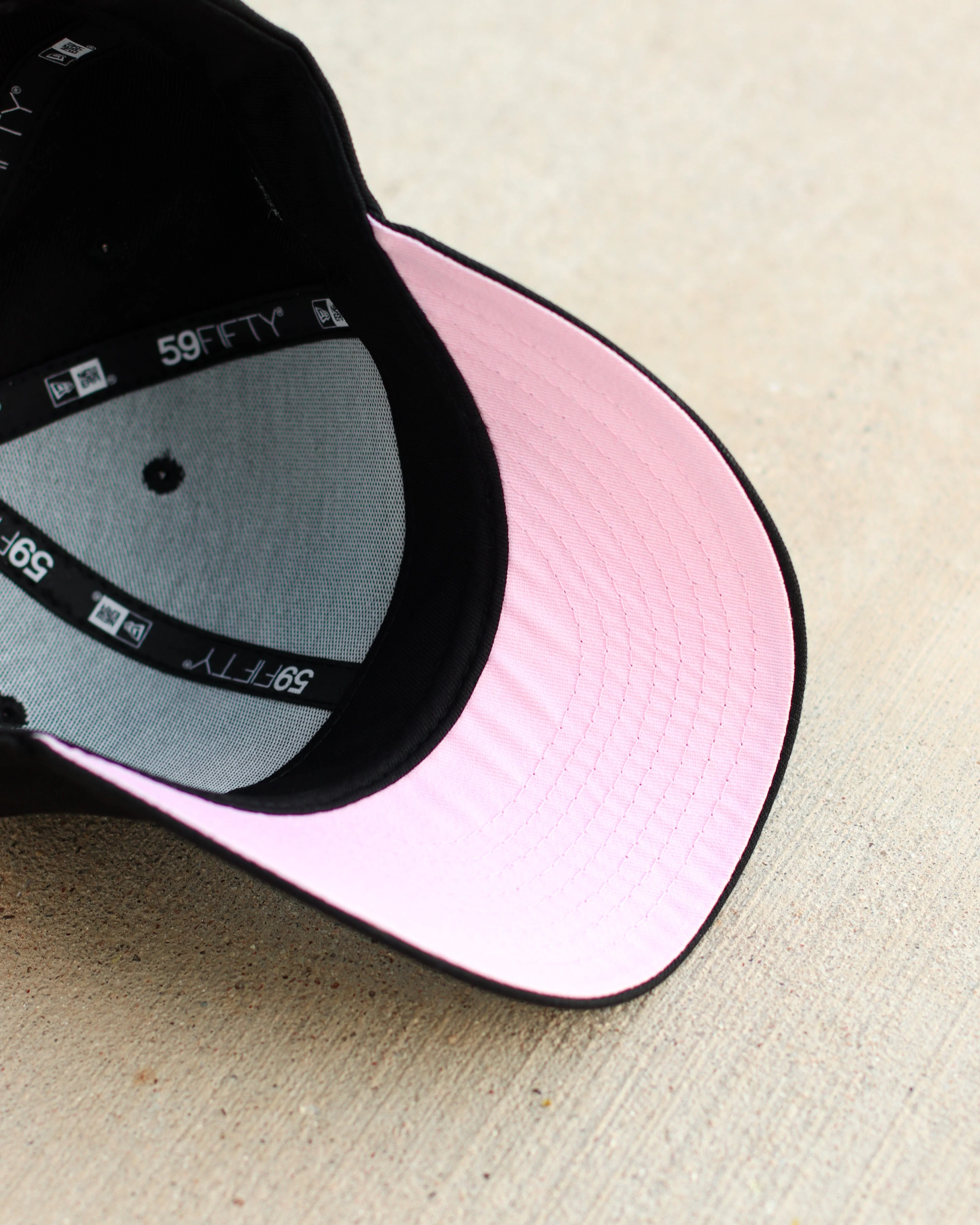 Pink/black angels hat - Image 2
