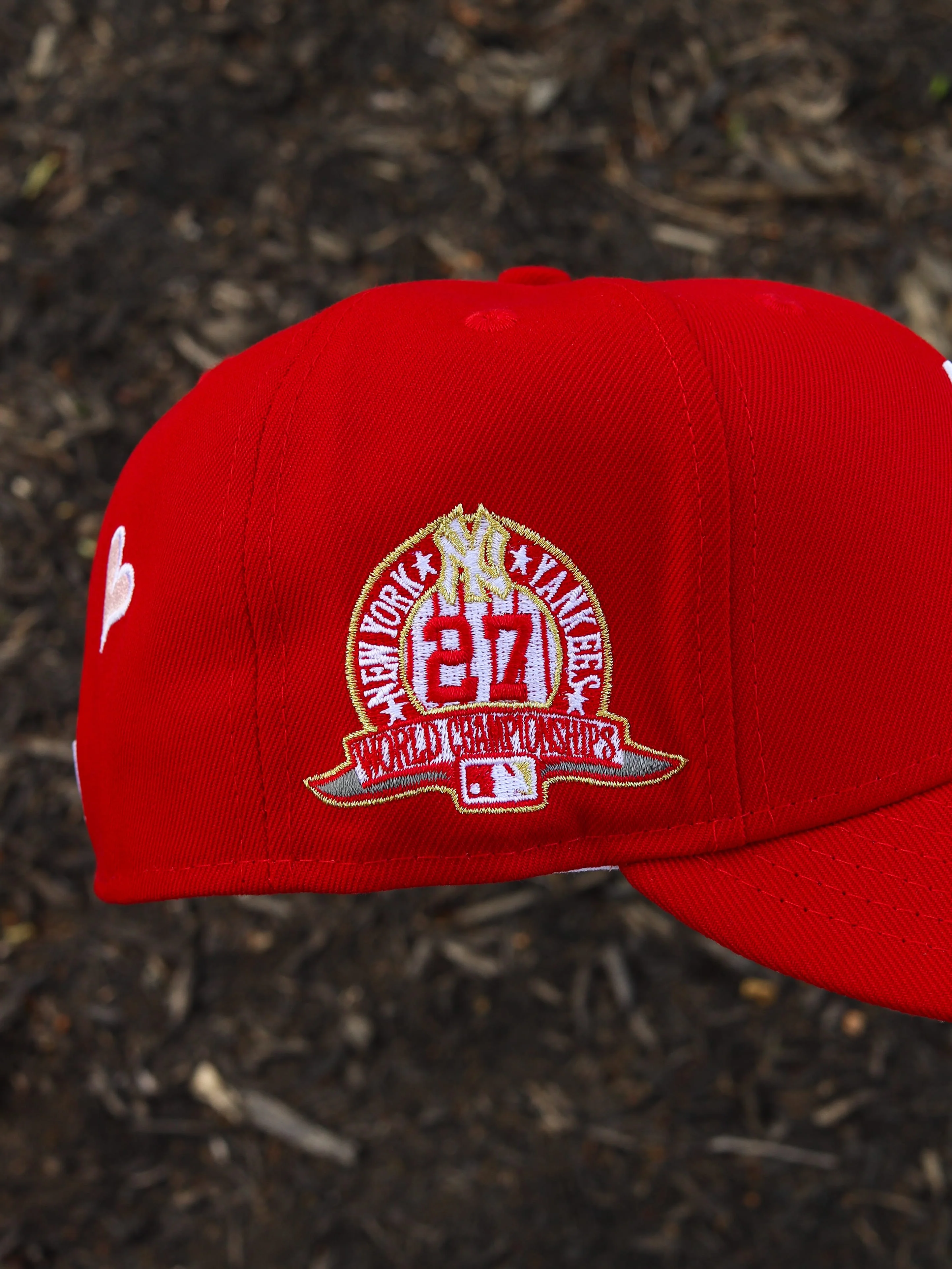 Red heart Yankees - Image 3
