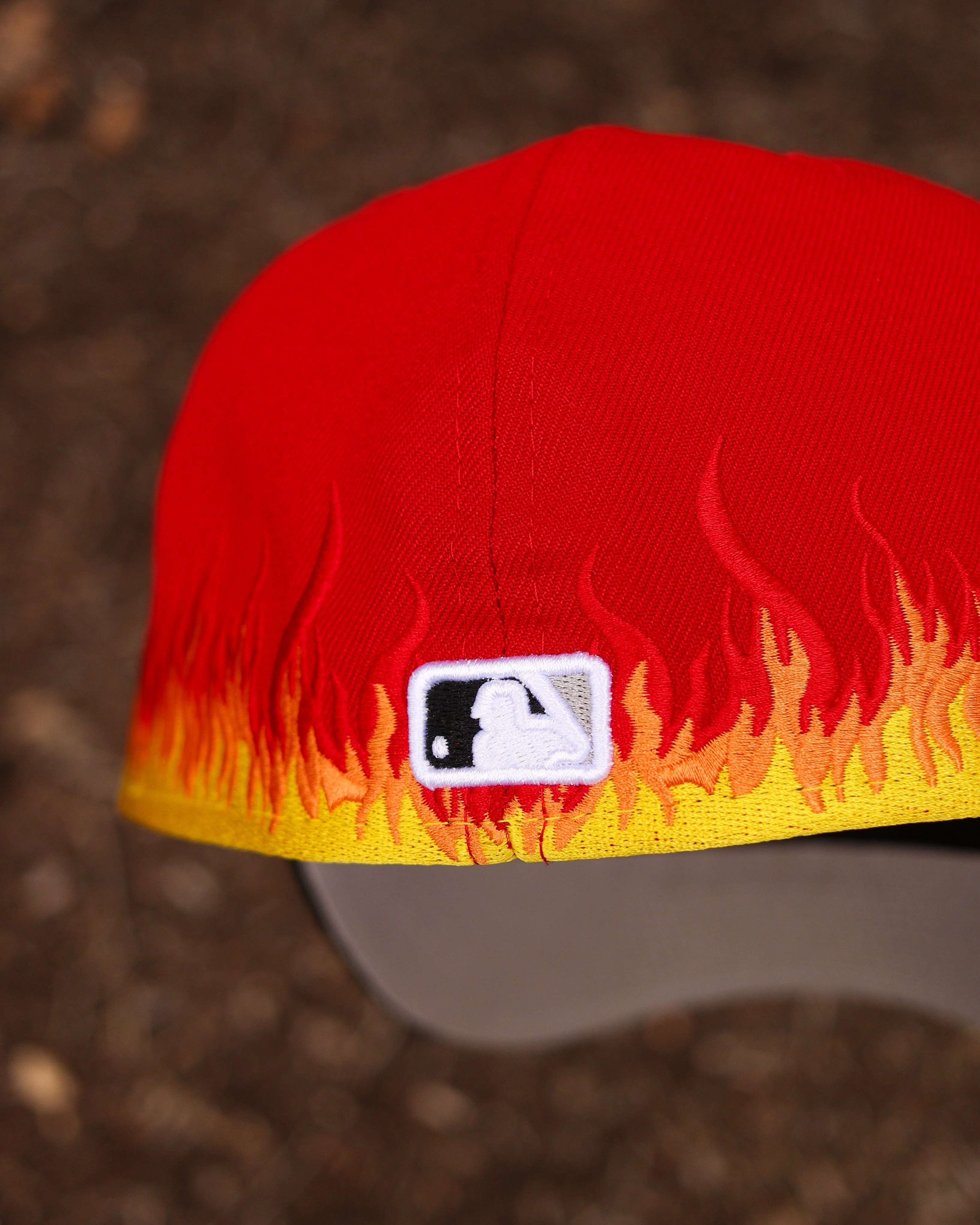 Red STL flames - Image 4