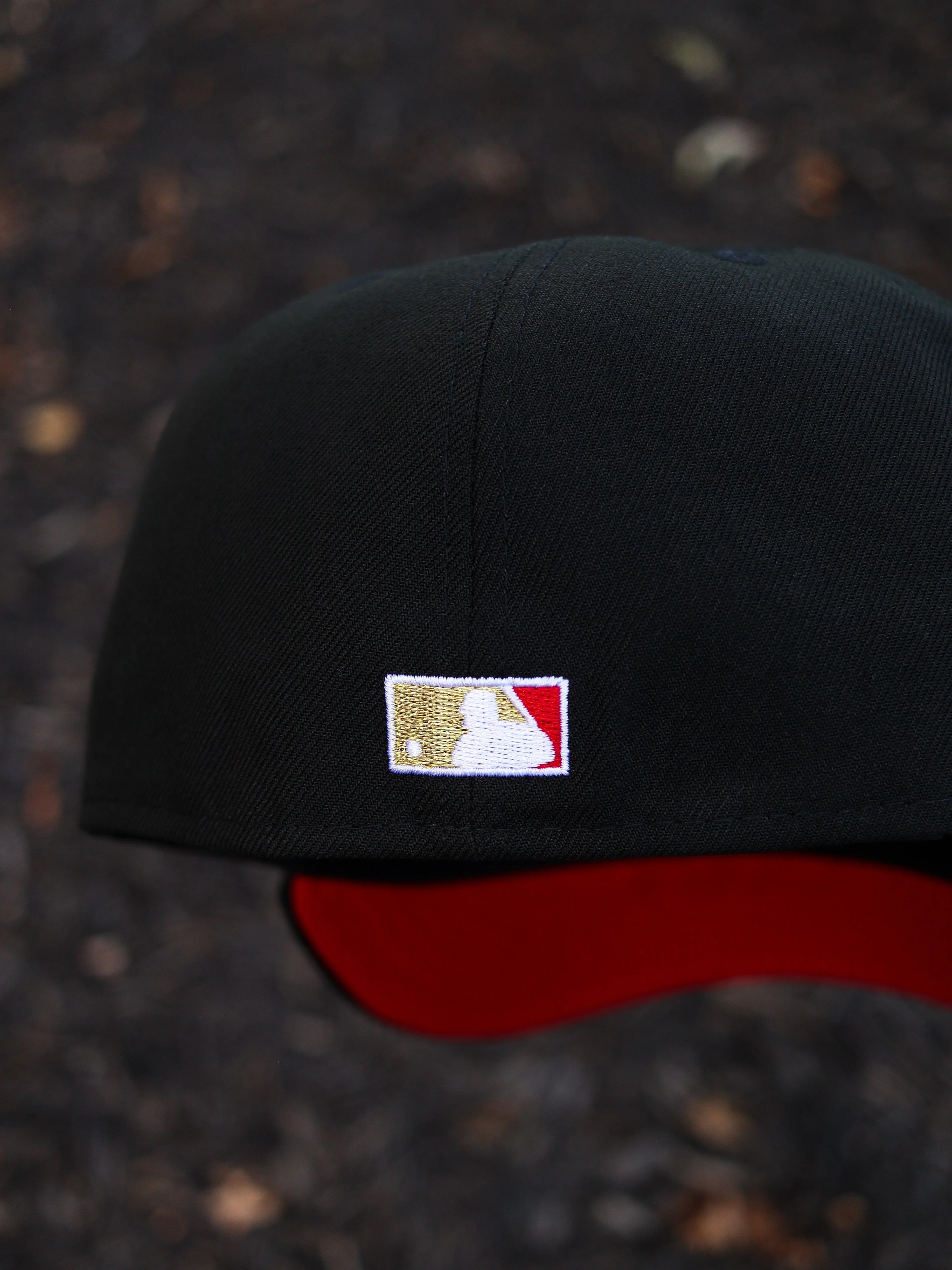 White LA flames - Image 4