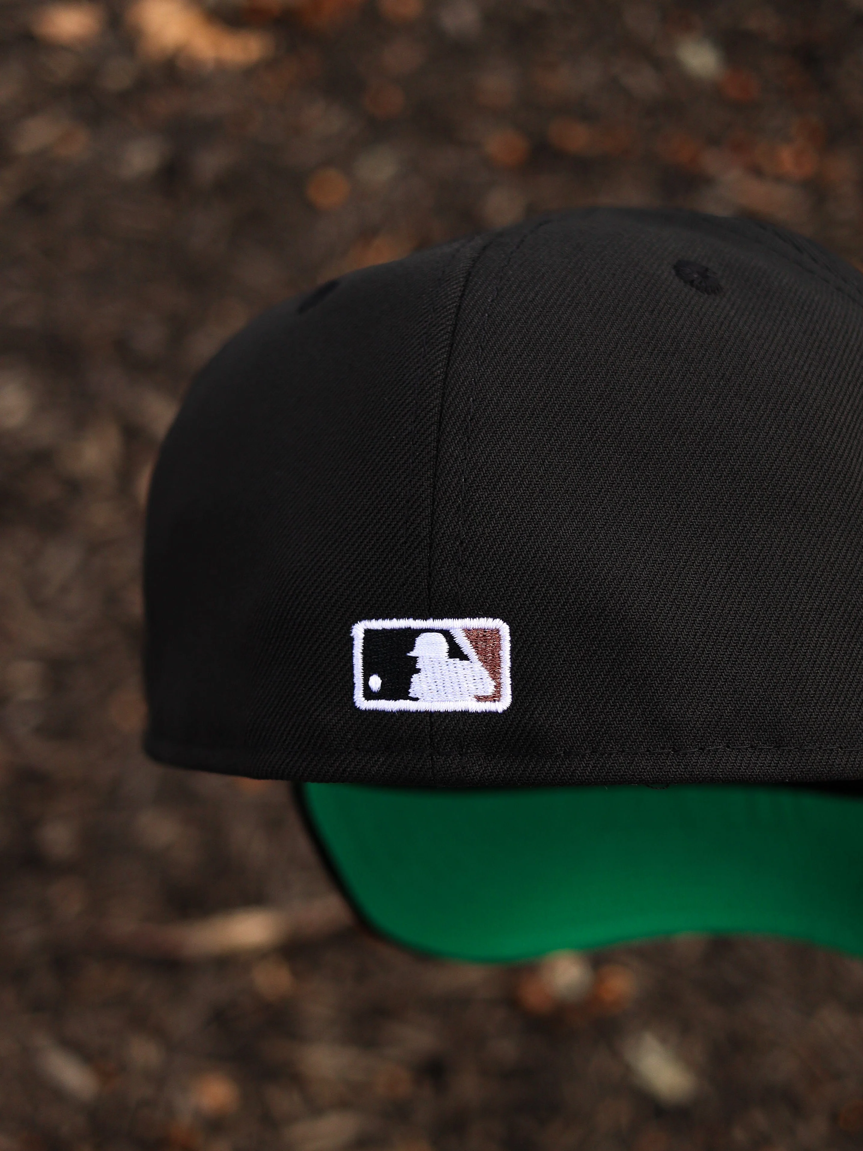 Yankees cowhide - Image 4